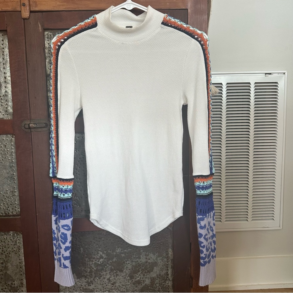 Free People White Top with Multi Colored Crocheted and Sweater Material Sleeves
